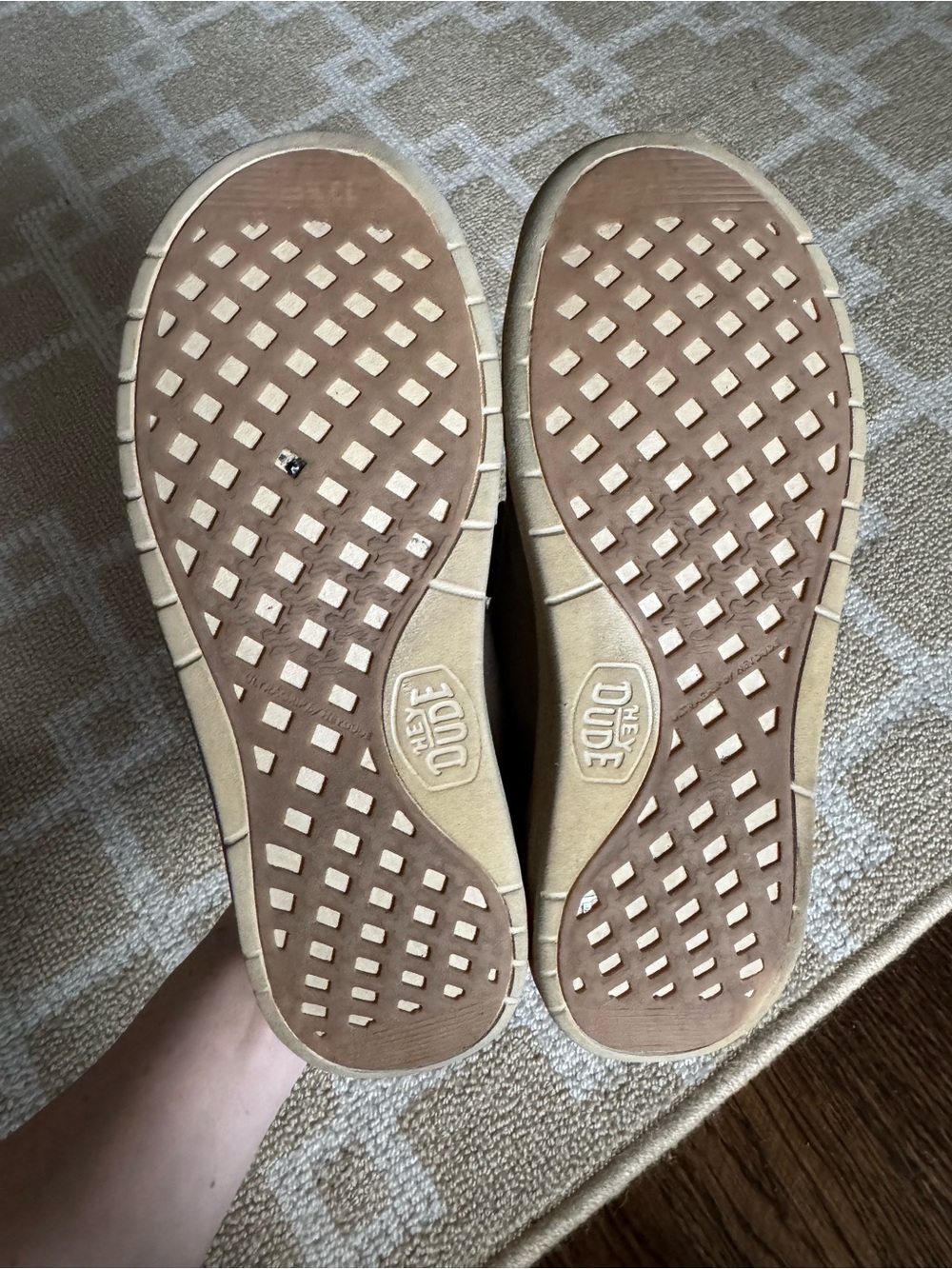 Hey Dude Paul Y Classic Slip On Casual Shoes Brown Tan Kids Size 3 - Picture 5 of 14